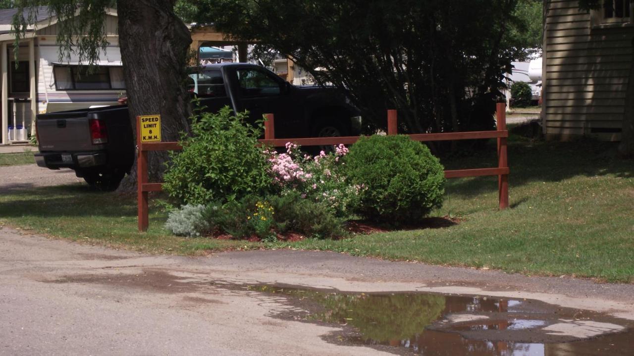 Orchard Queen Motel & Rv Park Middleton Eksteriør bilde
